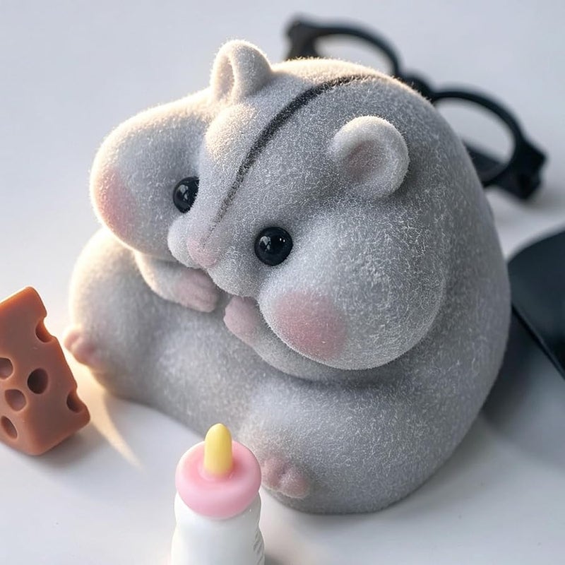 هاند ميد Handmade Taba Squishy Hamster Toy, Cute Squishy Hamster Fidget Toy, Realistic Hamster Toy, Soft Silicone Mochi Furry Toy, Stress Relief Gift for Adults & Kids, Sensory Anxiety Plushie (Gray) - Image 4