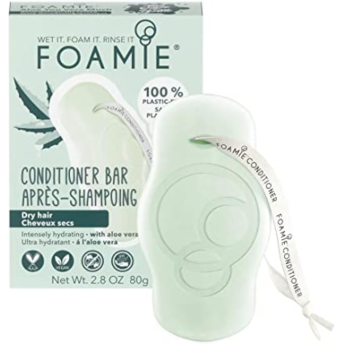 FOAMIE SOLID CONDITIONER FOR DRY HAIR WITH ALOE VERA THAT INTENSIVELY MOISTURISES HAIR, 100% VEGAN, PLASTIC AND SULPHATE-FREE 80G - Image 1