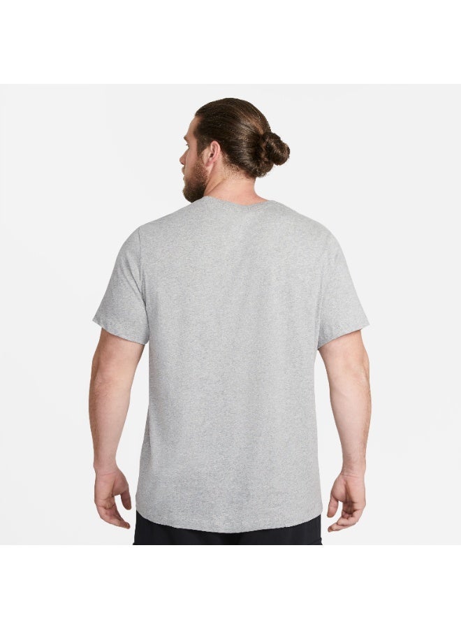 Nike Men’S Nike Sportswear Club T-Shirt - Image 2