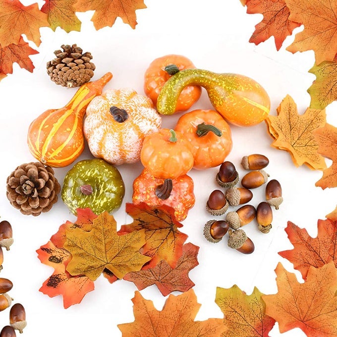 70pcs Thanksgiving Decoration Set Artificial Maple Leaves Harvest Pumpkin Small Acorns Pine Cones and Gourds for Autumn Fall and Halloween Home Party Decoration