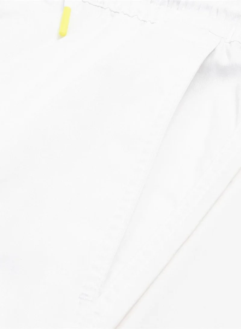 GIORDANO  Men's Cotton Twill Bermuda Shorts: Slim Fit, Elastic Waist, Ultimate Comfort for Men | Best Price UAE