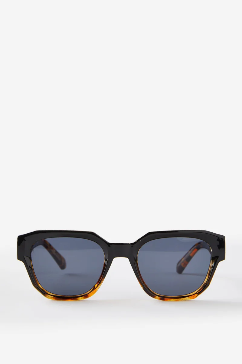 كوتون اون The Guestlist Sunglasses