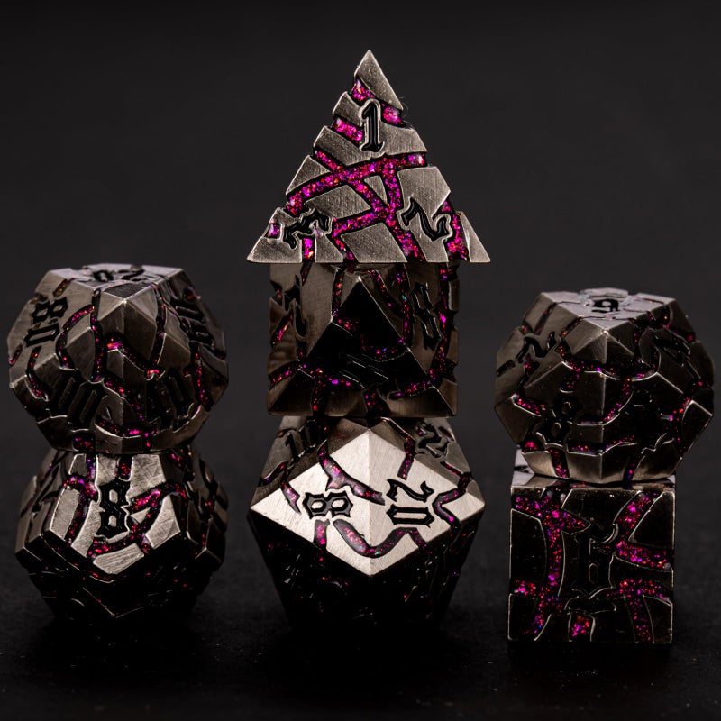 Maywin Cracked Rune Metal Dice Set for DND RPG Dark Fantasy Fractured Design Premium Heavy Metal Polyhedral Dice with Deep Engraved Numbers 7Piece Set Red Infernal Vein - Image 3