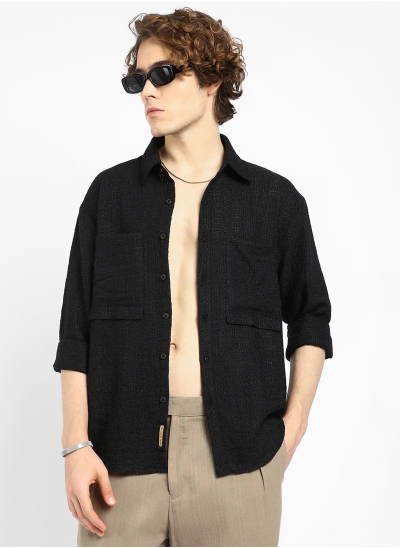 Campus Sutra Men's Midnight Black Straw-Tactile Utility Oversized Shirt