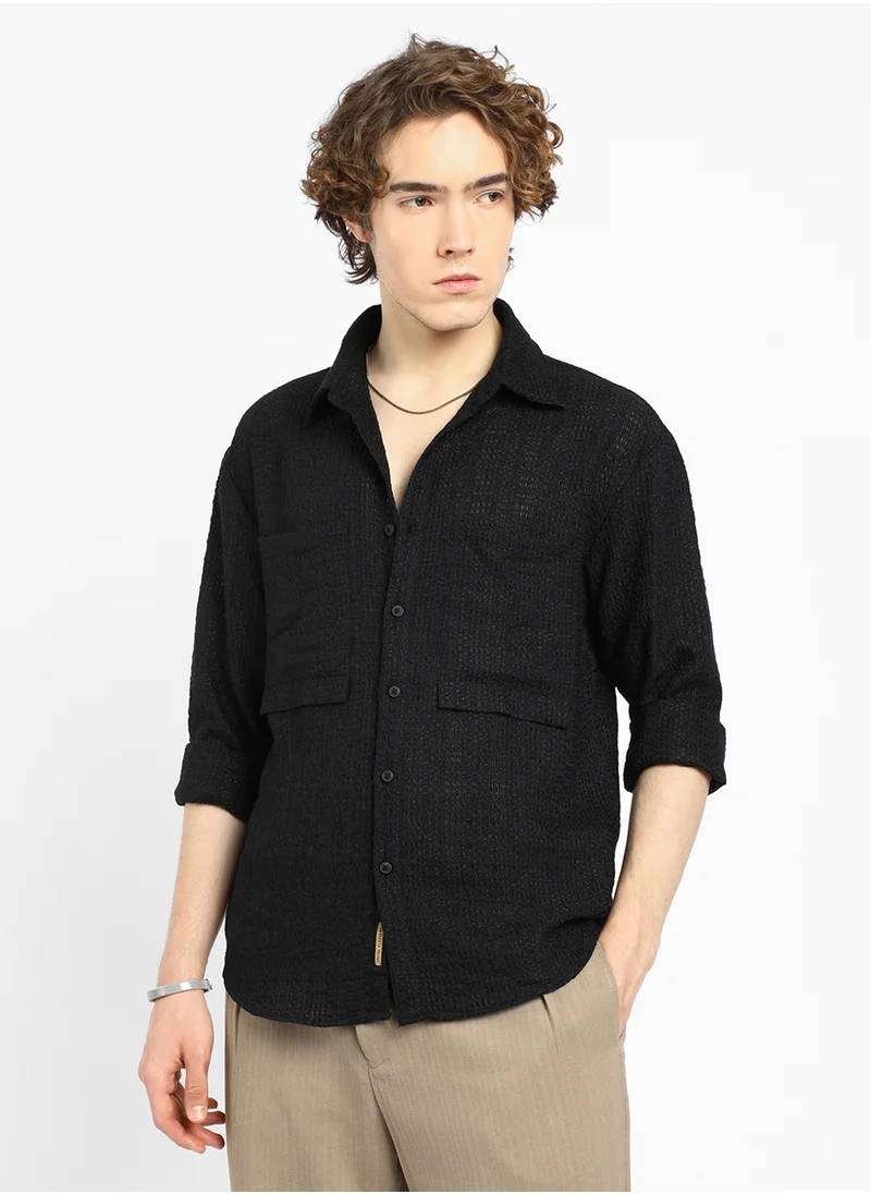 Campus Sutra Men's Midnight Black Straw-Tactile Utility Oversized Shirt