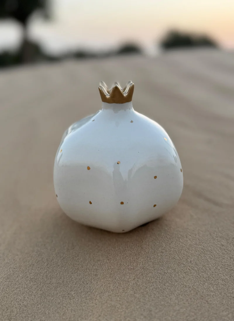 Tohfa Luxe Pomegranate Ceramic Vase – Ivory
