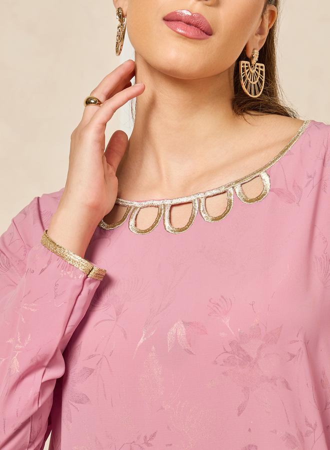 Styli Scallop Cut Work detail Jalabiya with Lace Trim  - Image 4