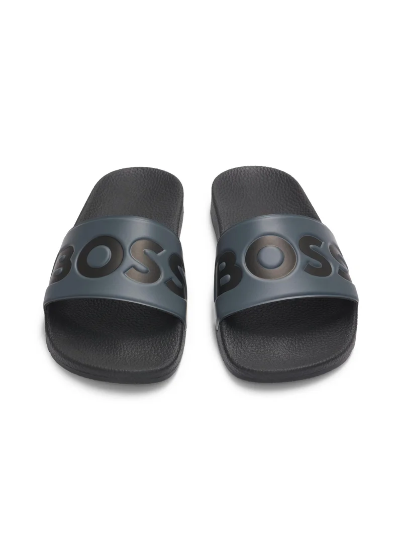 بوس Italian-made slides with large logo detail