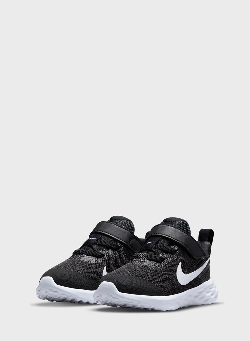 Nike Infant Revolution 6