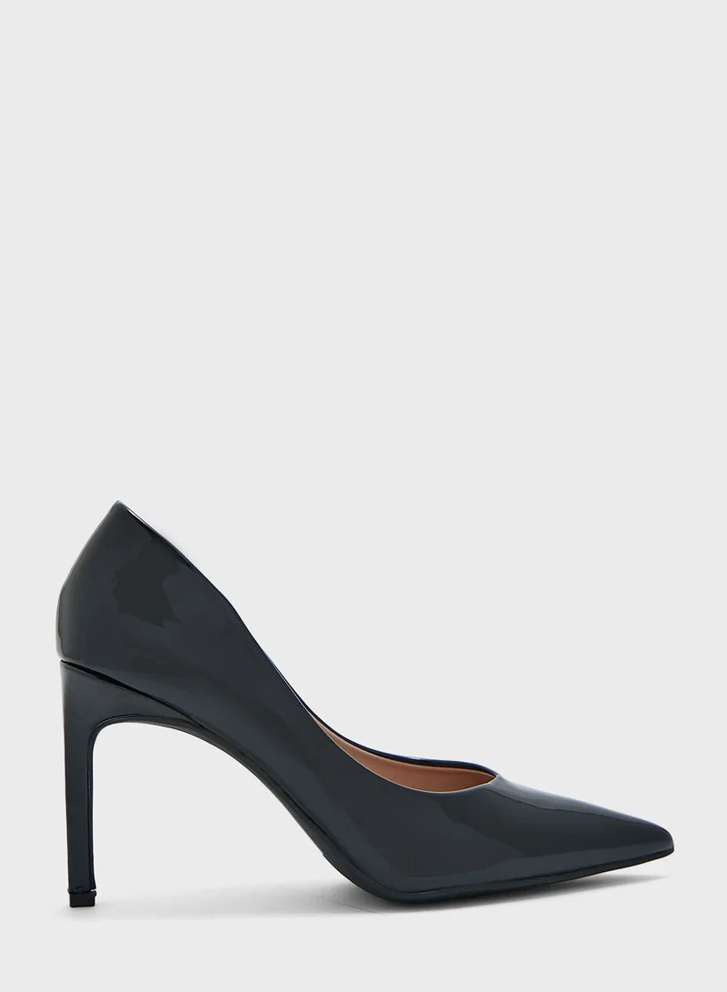 Truffle Patent Minimalist Pumps
