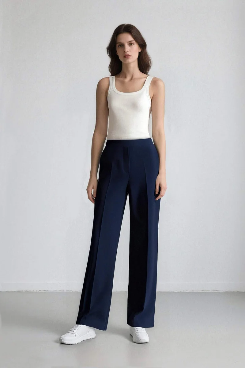 ديفاكتو Straight Wide Leg High Waist Trousers