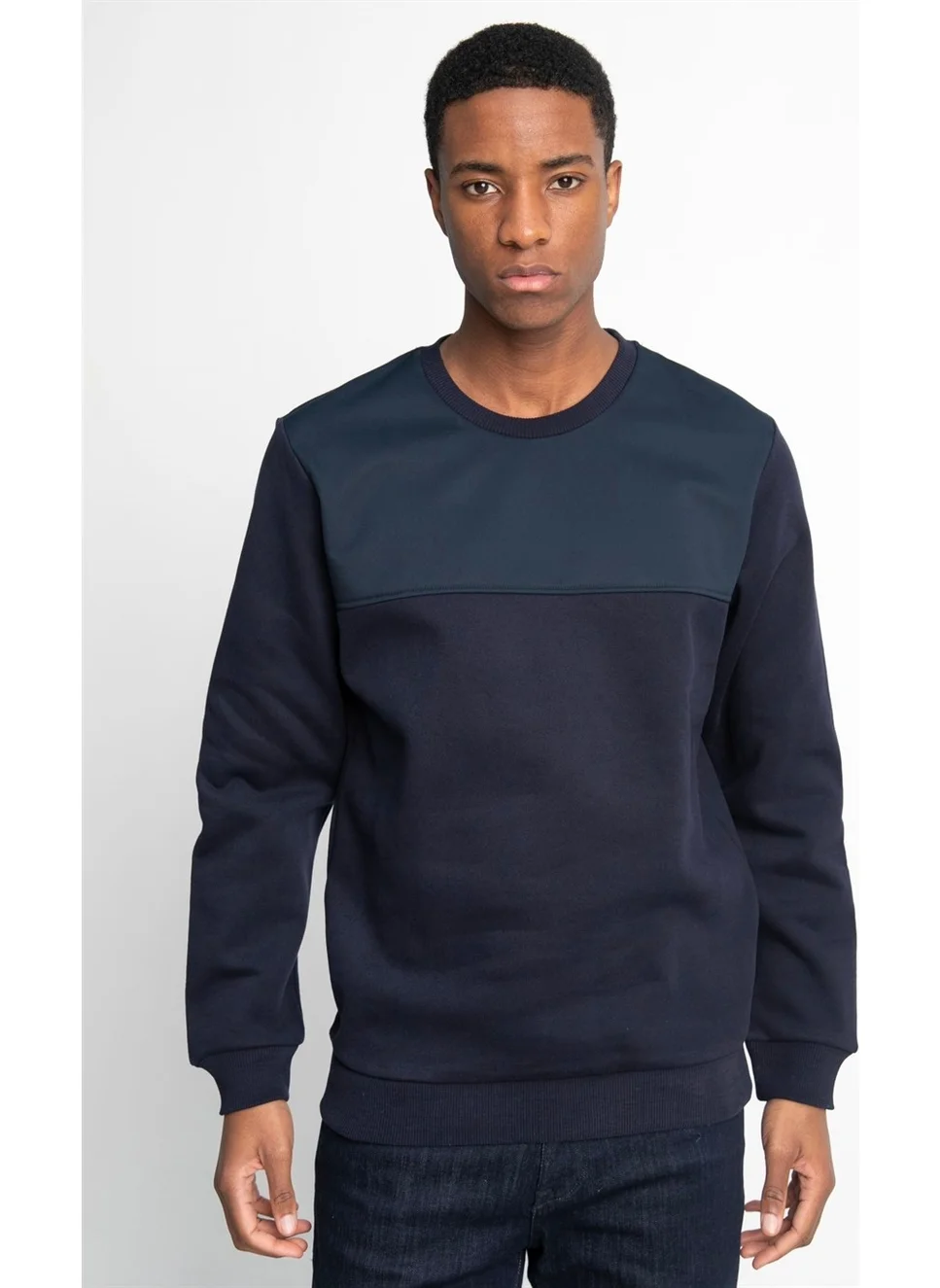 تودورس Cotton Crew Neck Front Piece Sweatshirt