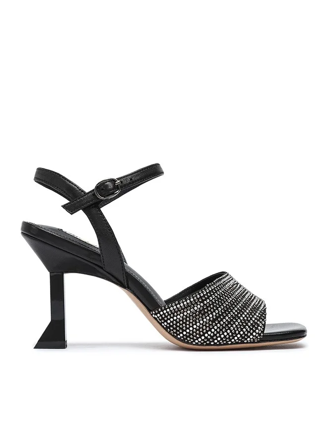 نيكولي ليفورنو