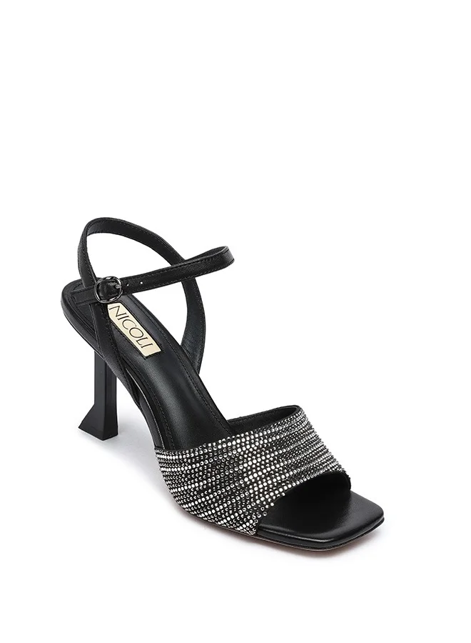 نيكولي ليفورنو