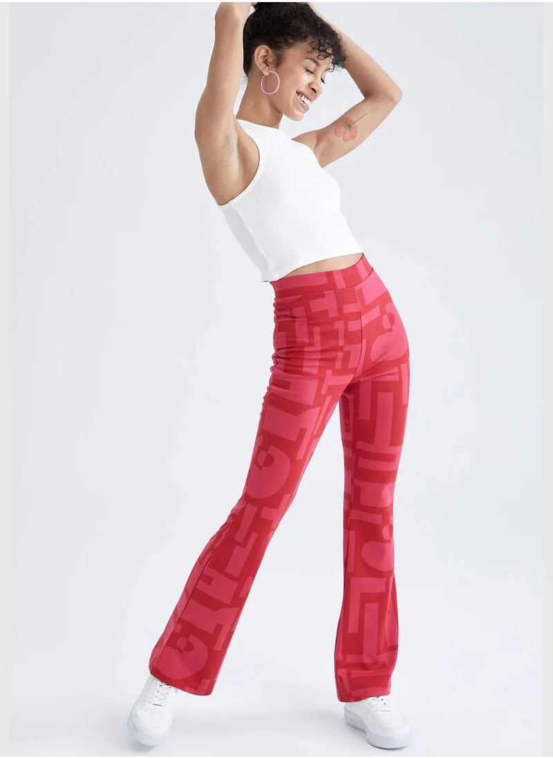 ديفاكتو Straight Fit Printed Chinos