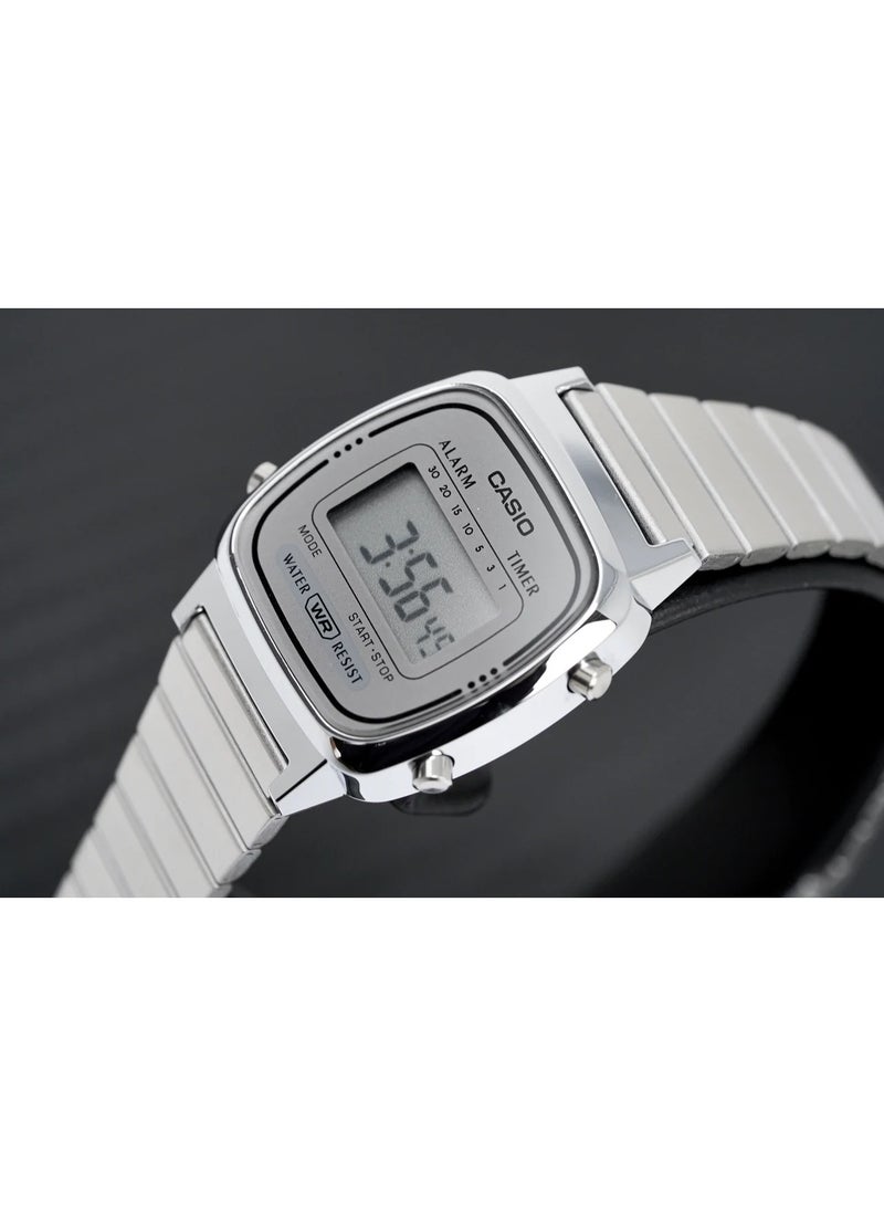 CASIO Vintage Digital Women’s Watch LA670WA‑7DF, 30.3 mm Silver Dial, Resin/Chrome Plated Case & Stainless Steel Band, Water Resistant - Image 4