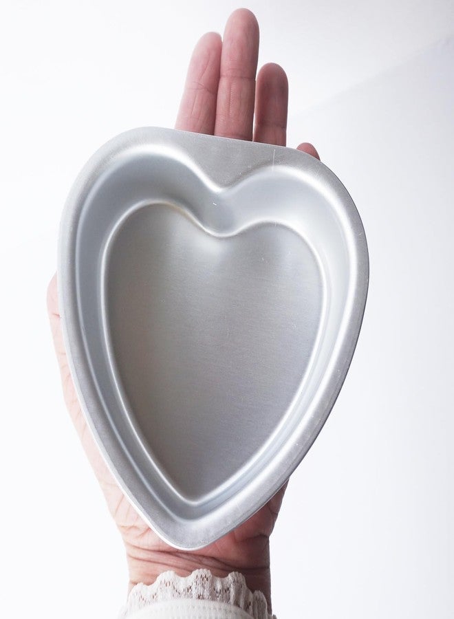 Heluok 4 Inch Heart Shaped Cake Pan Set of 2, Aluminum Heart Shape Cake Tin, Small Baking Pan for Weddings, Birthday, Party Desserts, Family, Anniversary - Image 3