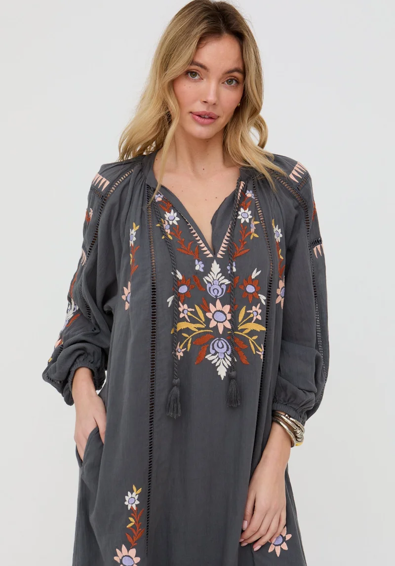 رافاي Elisa Kaftan Style Embroidered Maxi Dress In Grey