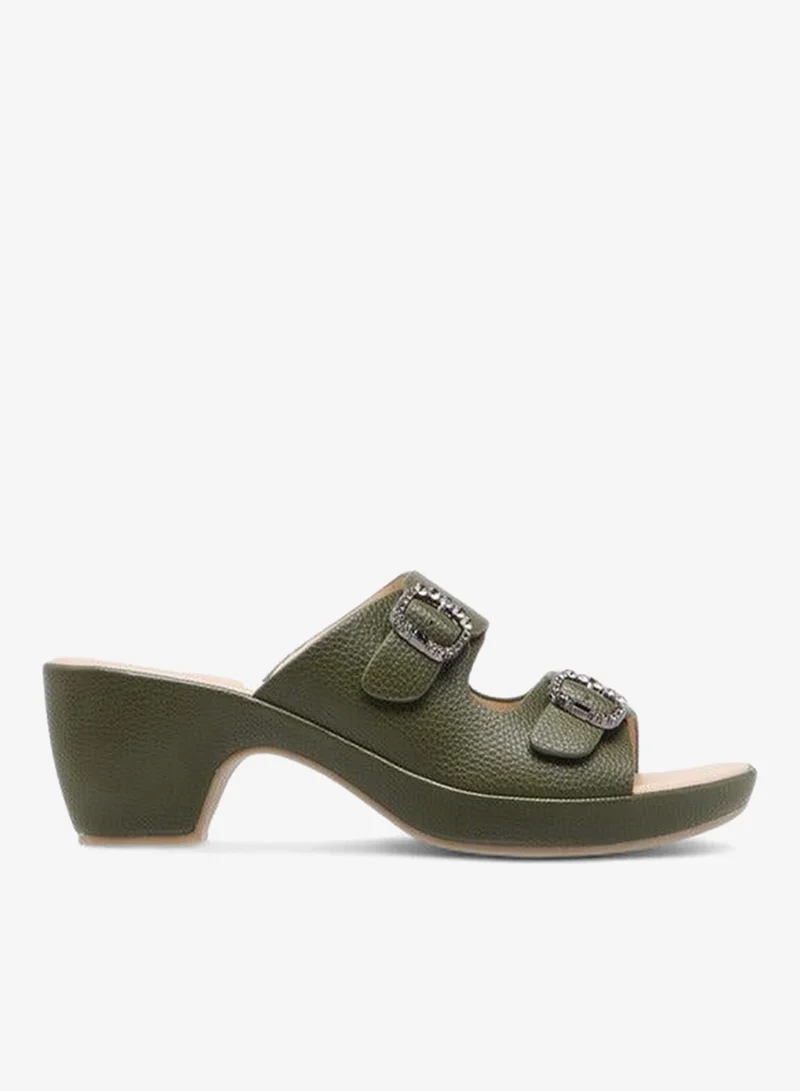 لو كونفورت صنادل نسائية مريحة سهلة الارتداء بنعل سميك مزينة بإبزيم وكعب بلوك