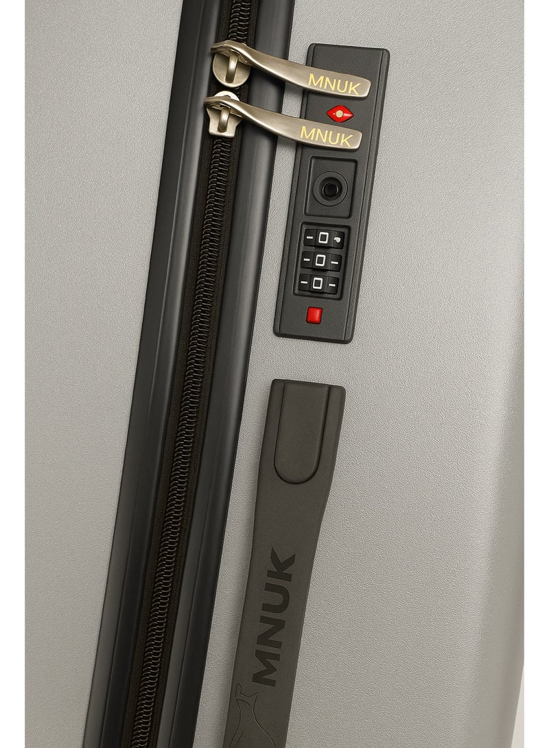 منيك حقيبة سفر مانشستر  بوصة بعجلات دوارة وقفل  فضي - Image 4