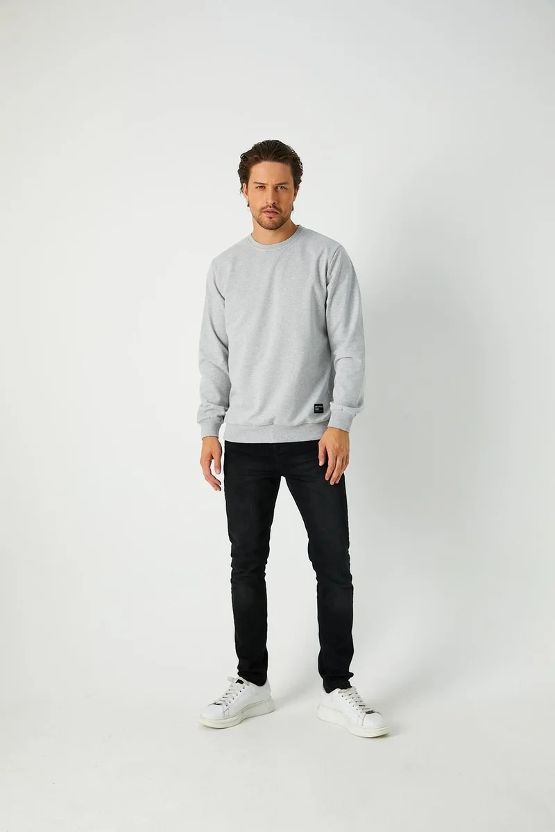 mmetalic Men's Gray Basic Crew Neck Sweatshirt