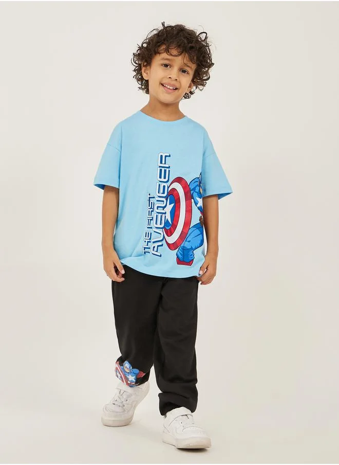 ستايلي Avenger Graphic Print Dropped Shoulder Oversized T-Shirt