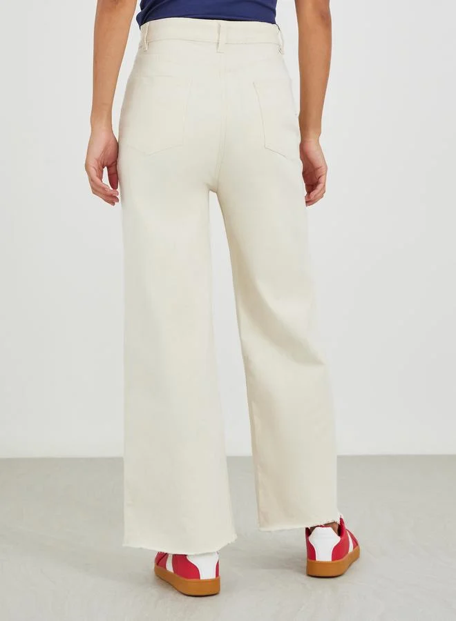 Styli Styli Mid Rise Solid Stretchable Straight Fit Jeans