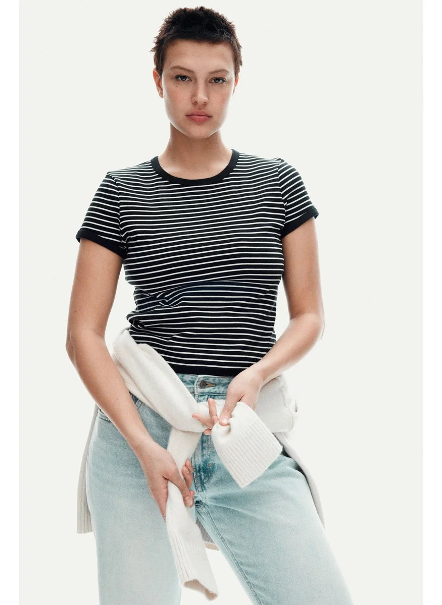 اتش اند ام Fitted T-Shirt