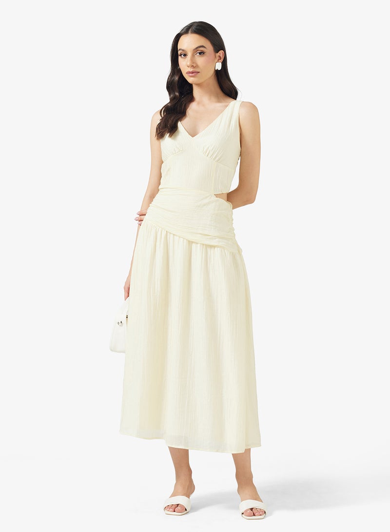 ايلا فستان بلا أكمام بخصر غير متماثل - Image 1