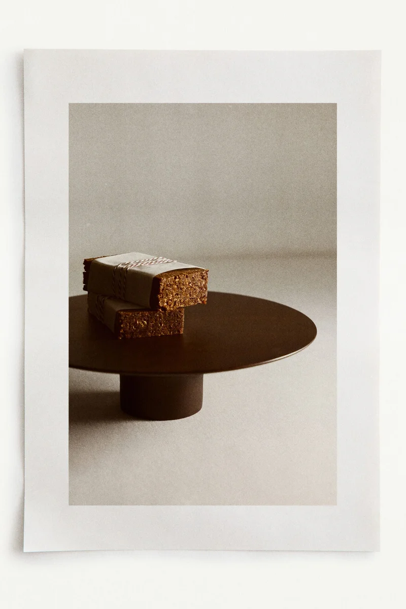 H&M Footed serving plate