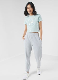 Fanatics Y2K New York Yankees Cropped T-Shirt  - Image 4