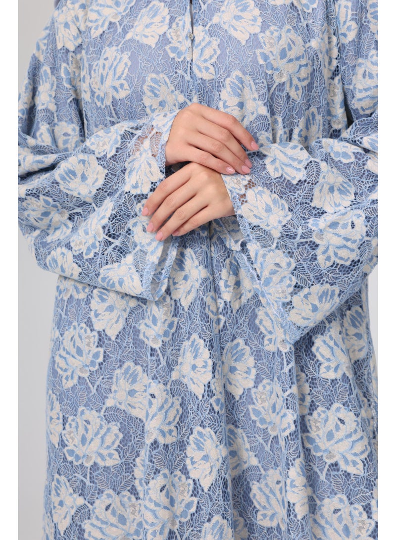 اكسا عباية بطبقات بتصميم دانتيل مزهر وملون - Image 3