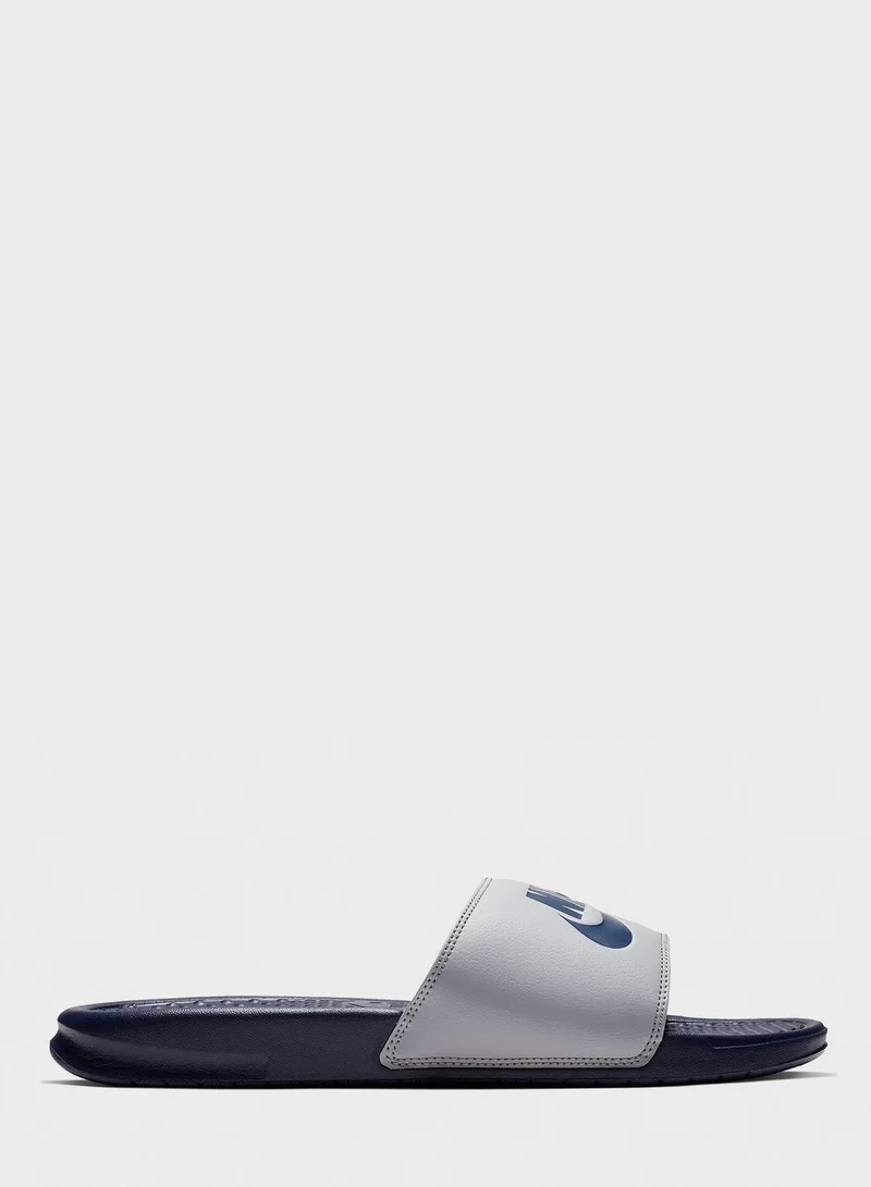 Nike Benassi JDI Slides