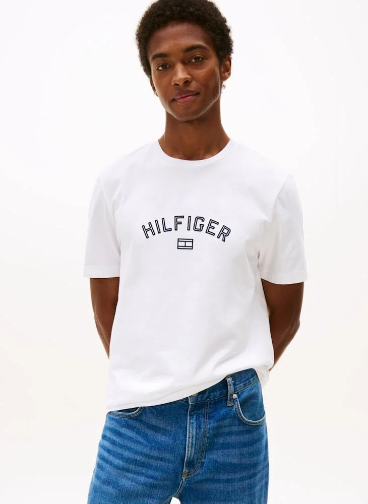 TOMMY HILFIGER Logo Crew Neck T-Shirt