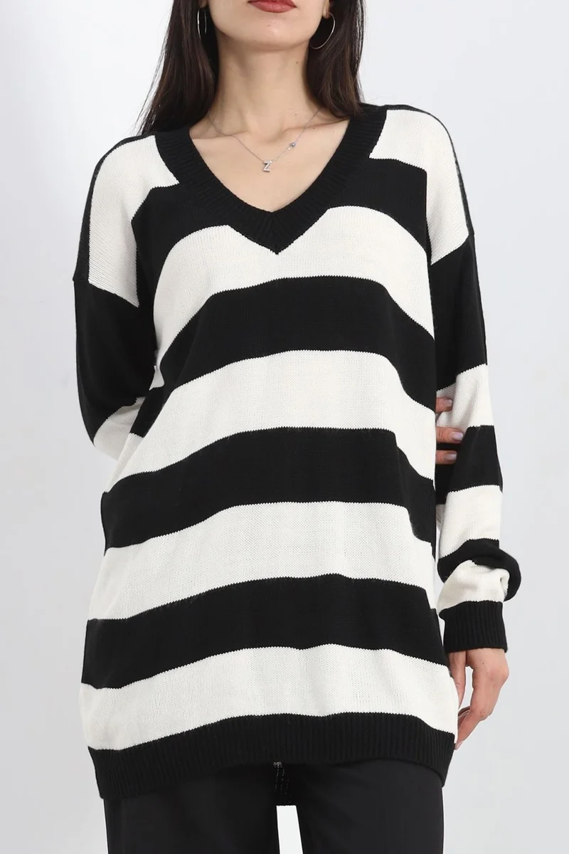 Hilal Giyim V Neck Striped Knit Blouse Black - 439.1577.