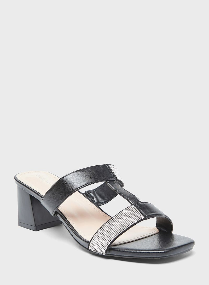 shoexpress Block Heel Sandals - Image 3