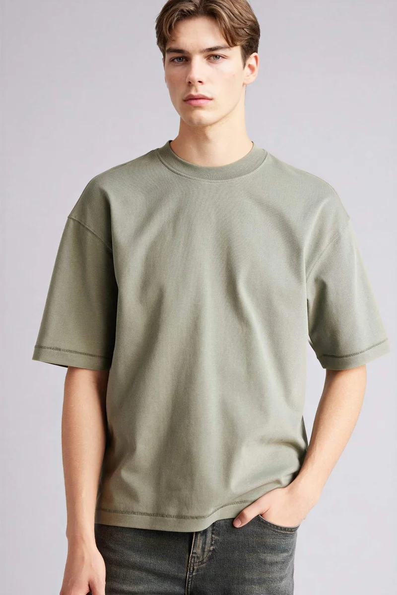 ديفاكتو Boxy Fit Crew Neck Short Sleeve Cotton T-Shirt