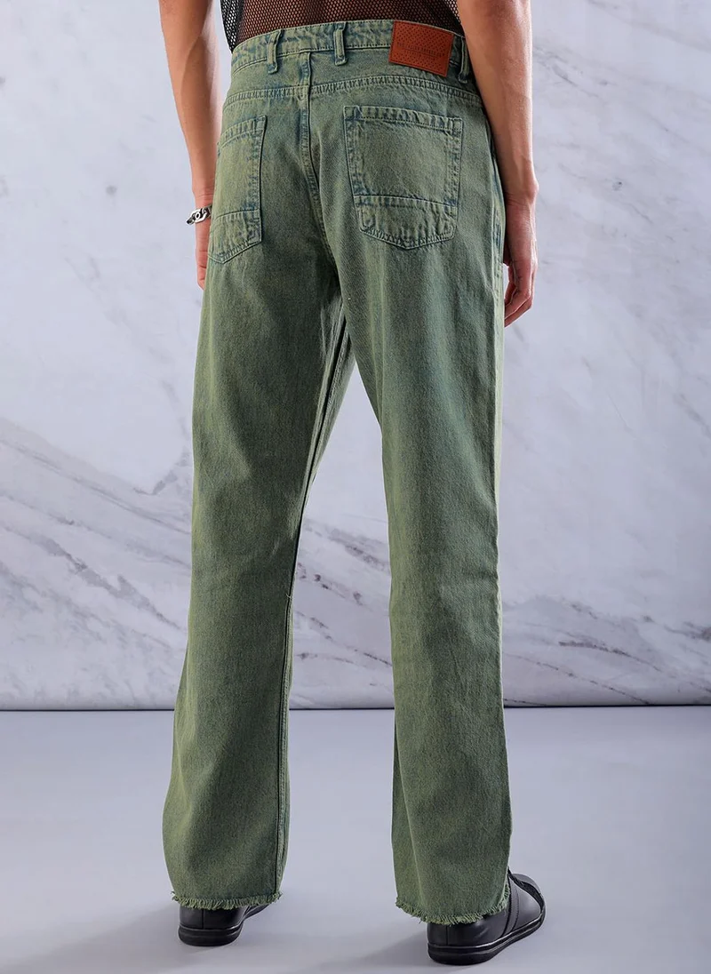 ذا انديان كراج كو Men Relaxed Straight Fit Patched Mid-Rise Jeans