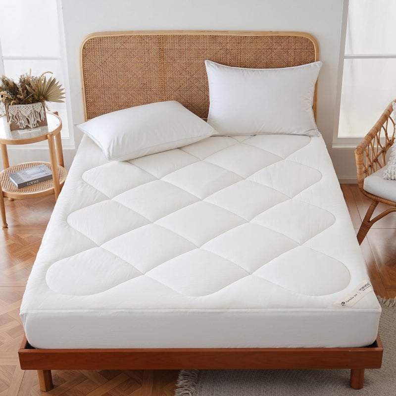 YOUR MOON Natural Wool Mattress Pad Queen â€“ 450GSM Organic Australian Wool Mattress Topper, Quilted Fitted Mattress Bed Cover with 16" Deep Pocket, Hypoallergenic Cotton Cover (White) - Image 1