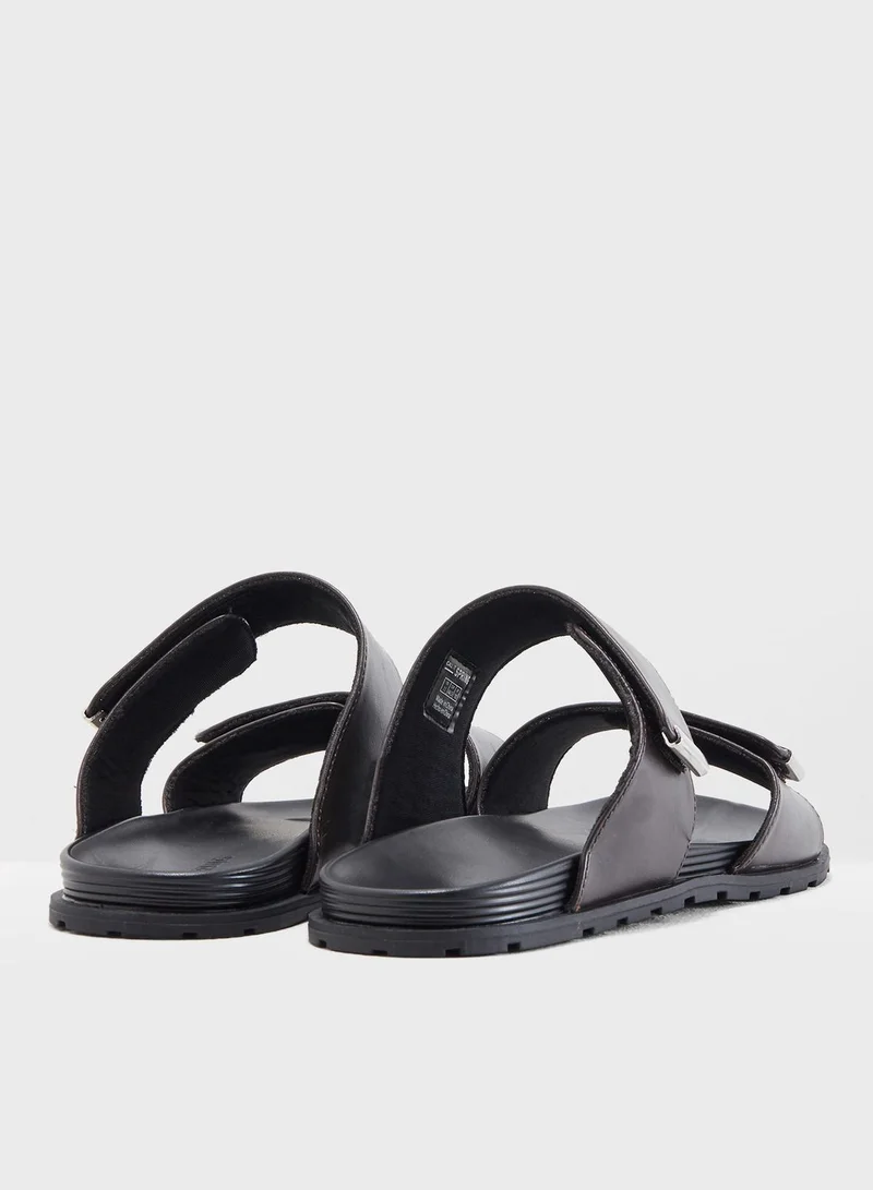CALL IT SPRING Adrerraviel Sandals