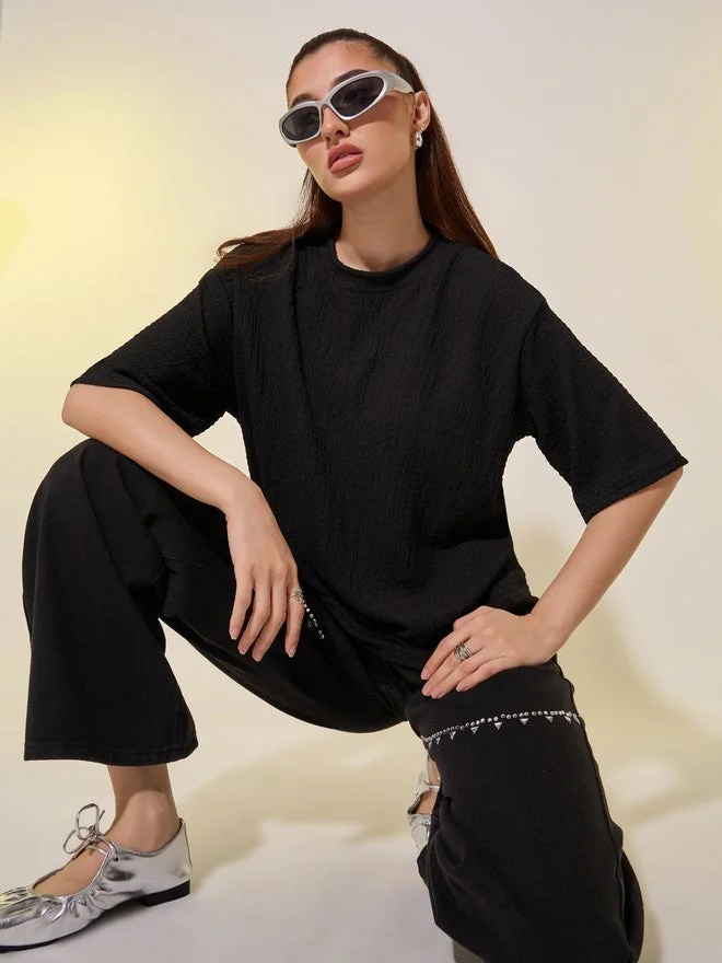 تايك تو تيشيرت واسع بياقة مستديرة بنقوش مزدوجة