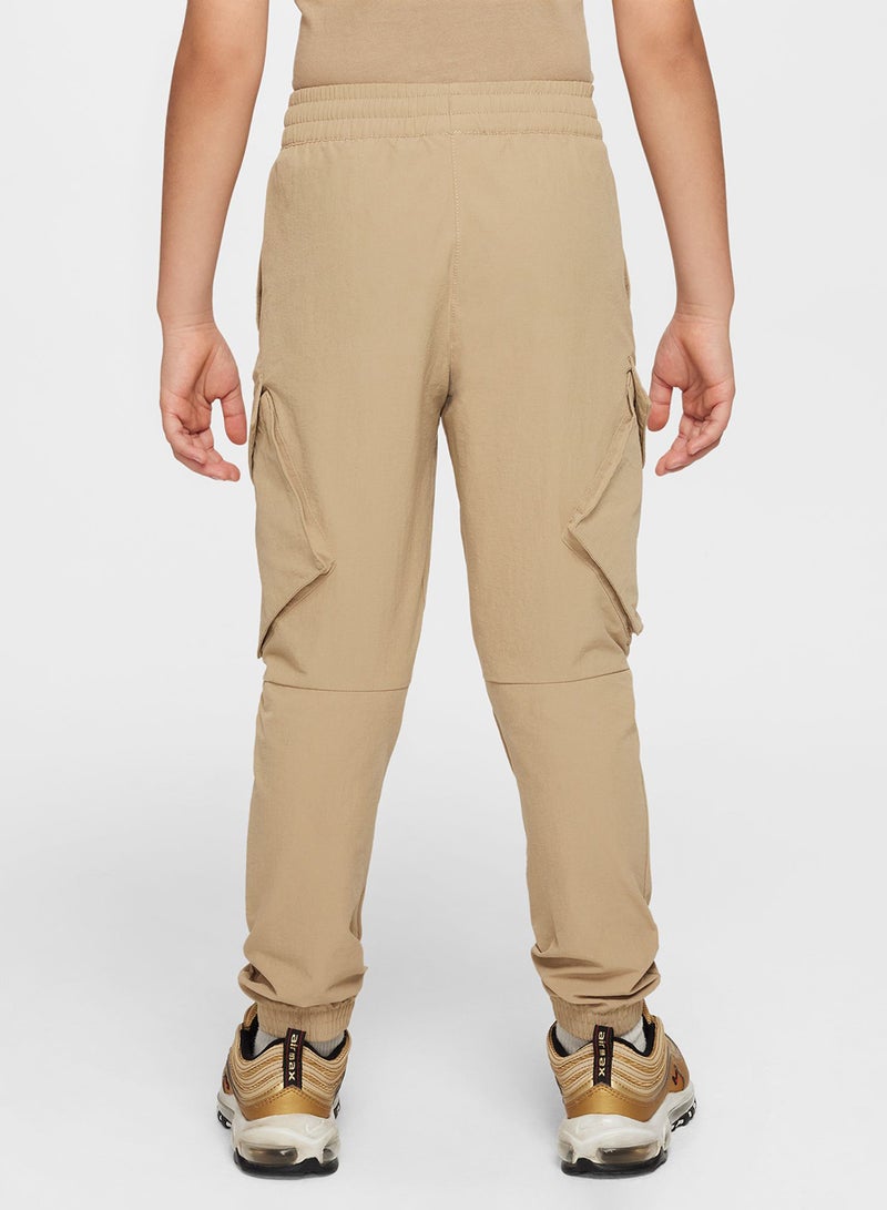 نايكي بنطال كارغو عملي للأطفال إن إس دبليو سيتي - Image 2