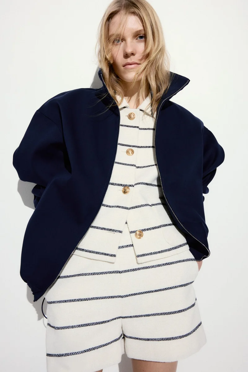 اتش اند ام جاكيت بأكمام قصيرة