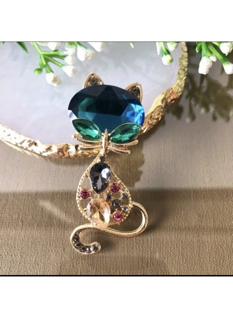 Luxury & Trendy Crystal Rhinestone Accessory Brooch Pin for Women, for clothes and Bags Fashion Enamel Available in different shapes and colors Gold/Silver (Glimmer Cat) - Image 4