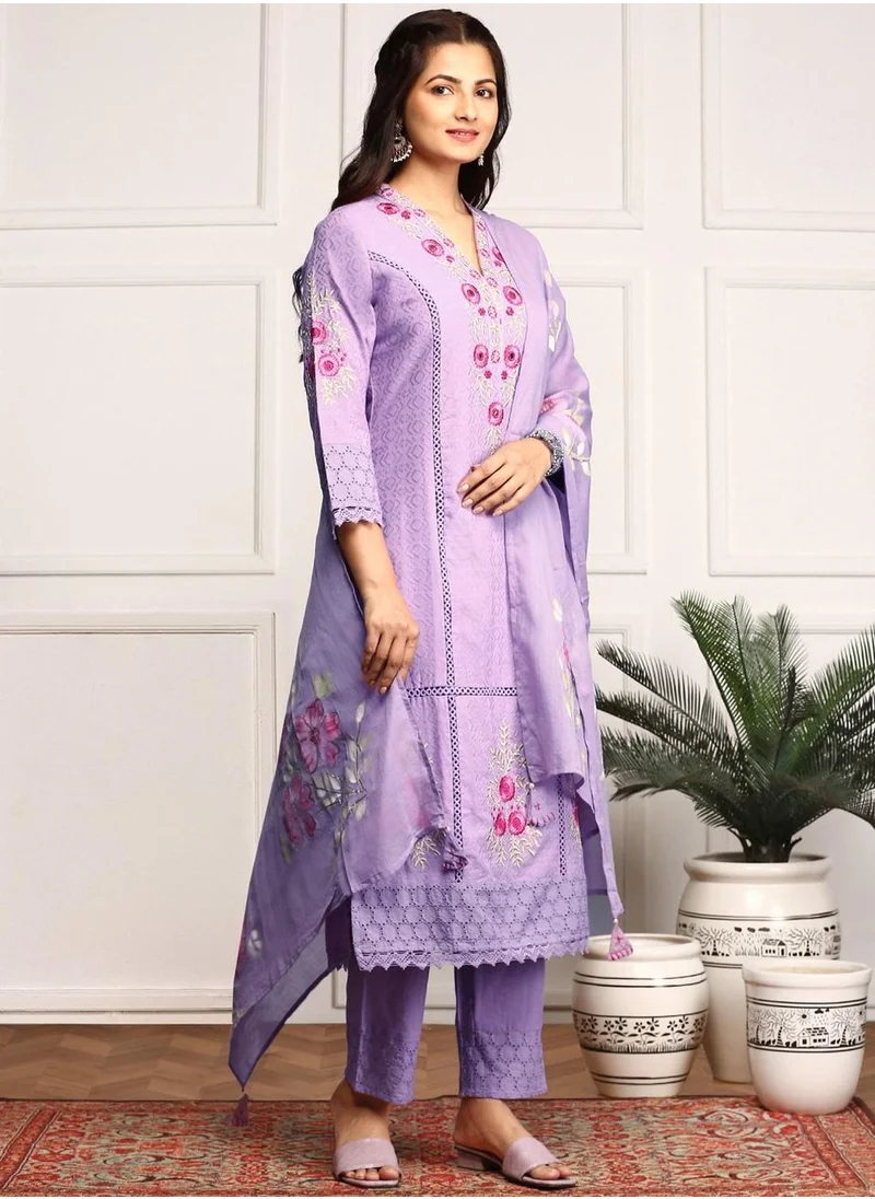 آي شين Purple Floral Embroidered Schiffli Pure Cotton Kurta With Trousers & Dupatta