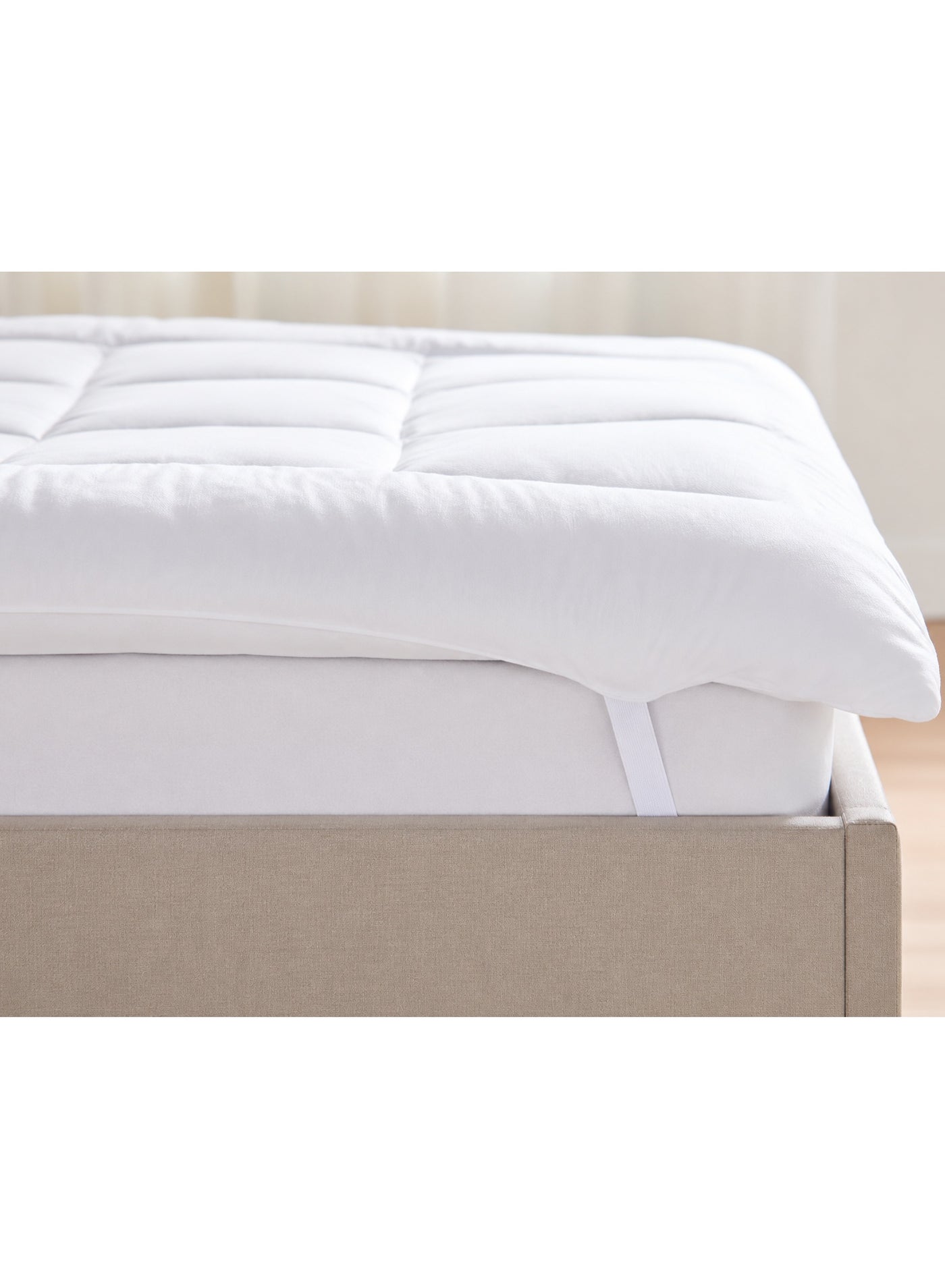 Home auraa Prima Twin Mattress Topper 120 x 200 cm x 4cm– Microfiber Stripe Super Soft Fabric, Firm & Extra Thick Fiber Sheet with Highly Elastic Bands, White