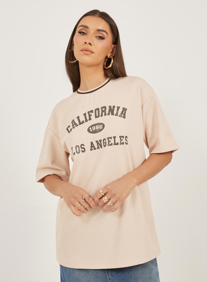 Styli Textured Slogan Print Oversized T-Shirt  - Image 3