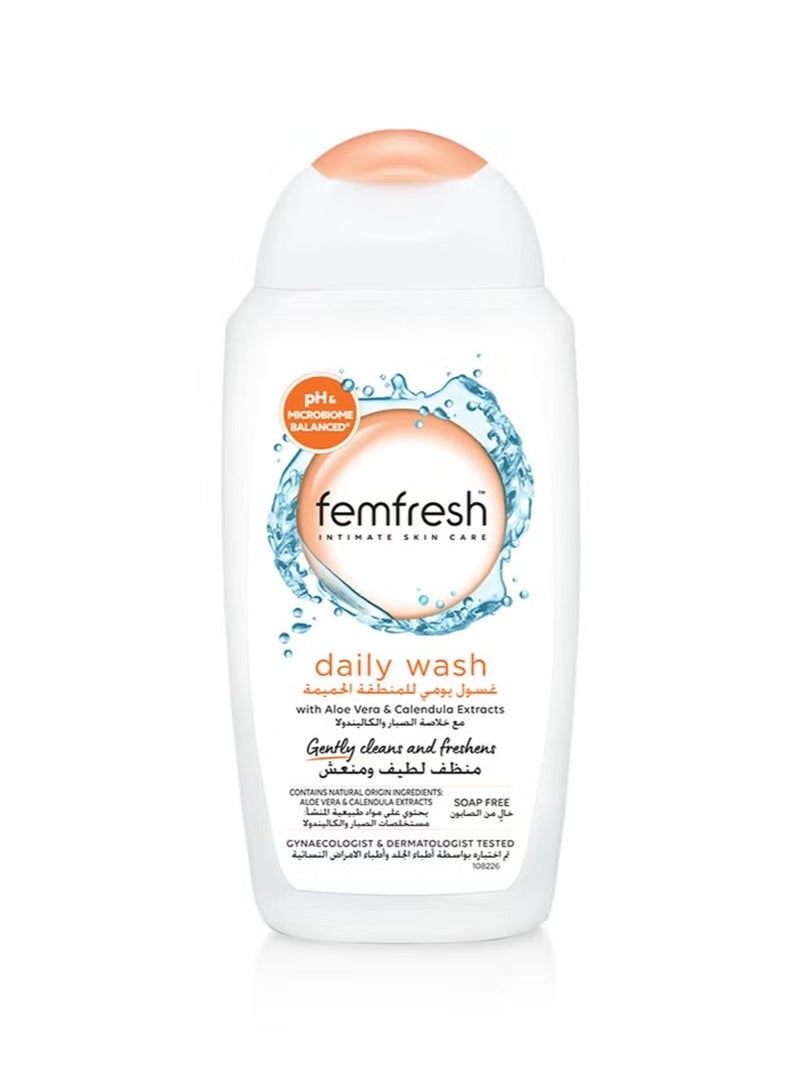 Femfresh Daily Intimate Wash, pH Balanced, 250ml - Image 1