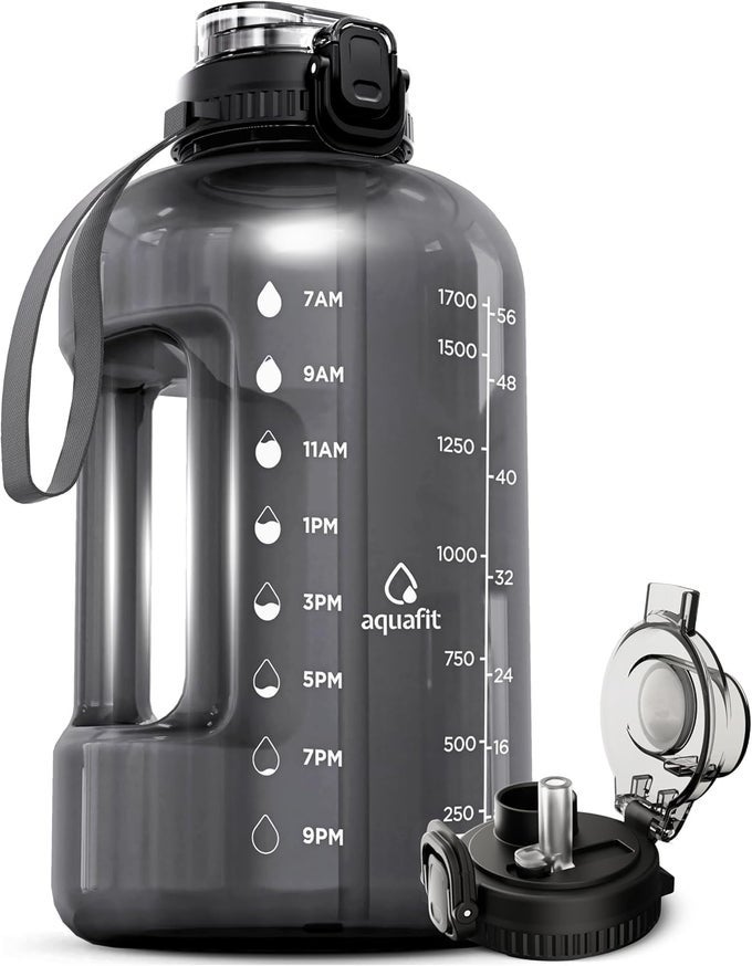 HALF GALLON WATER BOTTLE WITH TIME MARKER STRAW CHUG LID BPA FREE GYM WATER BOTTLE WITH STRAW BIG GALLON JUG GRAY 64 OZ 2IN1 LID