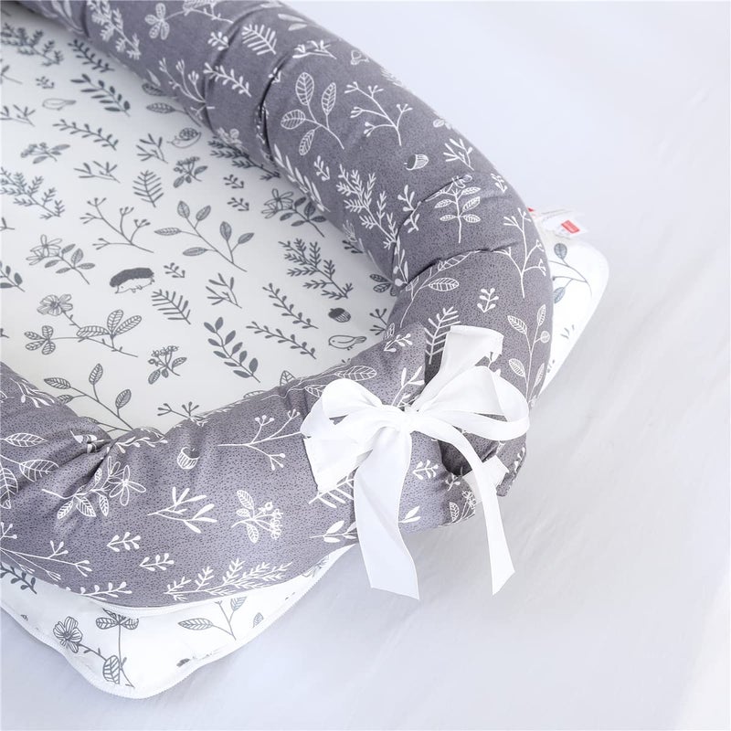 Loevin Baby Lounger for Newborn Portable Bag,Baby Play Mat Tummy Time with Strap,Awake-Time Pad Newborn Lounger Adjustable to 0-24 Months Home Travel(Calm Sprig) - Image 4
